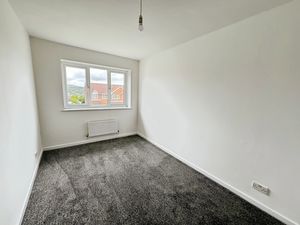 Bedroom- click for photo gallery